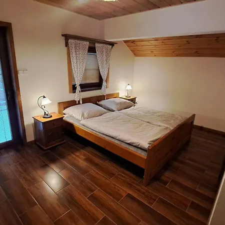 U Uhriku * Rajnochovice